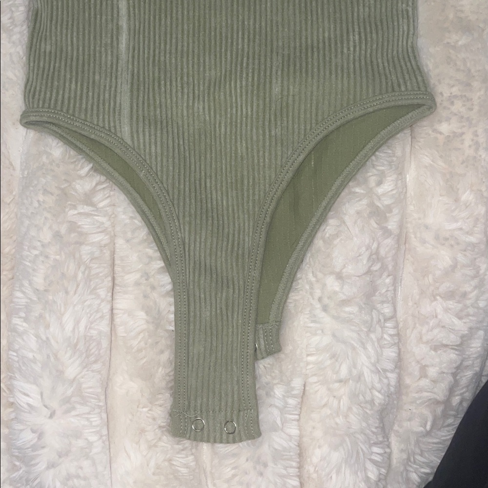 Green Ribbed Bodysuit - Picture 2 of 3